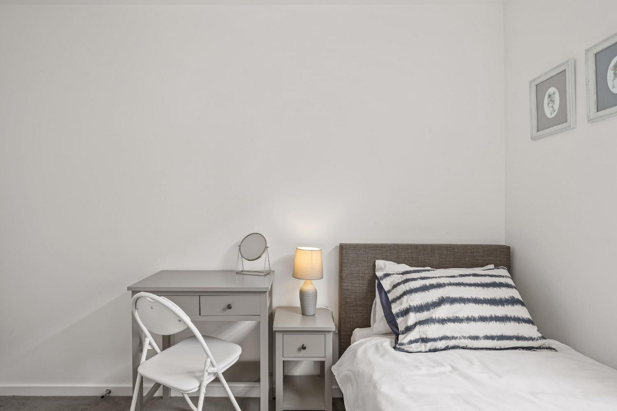 Apartment Modern Private Parking