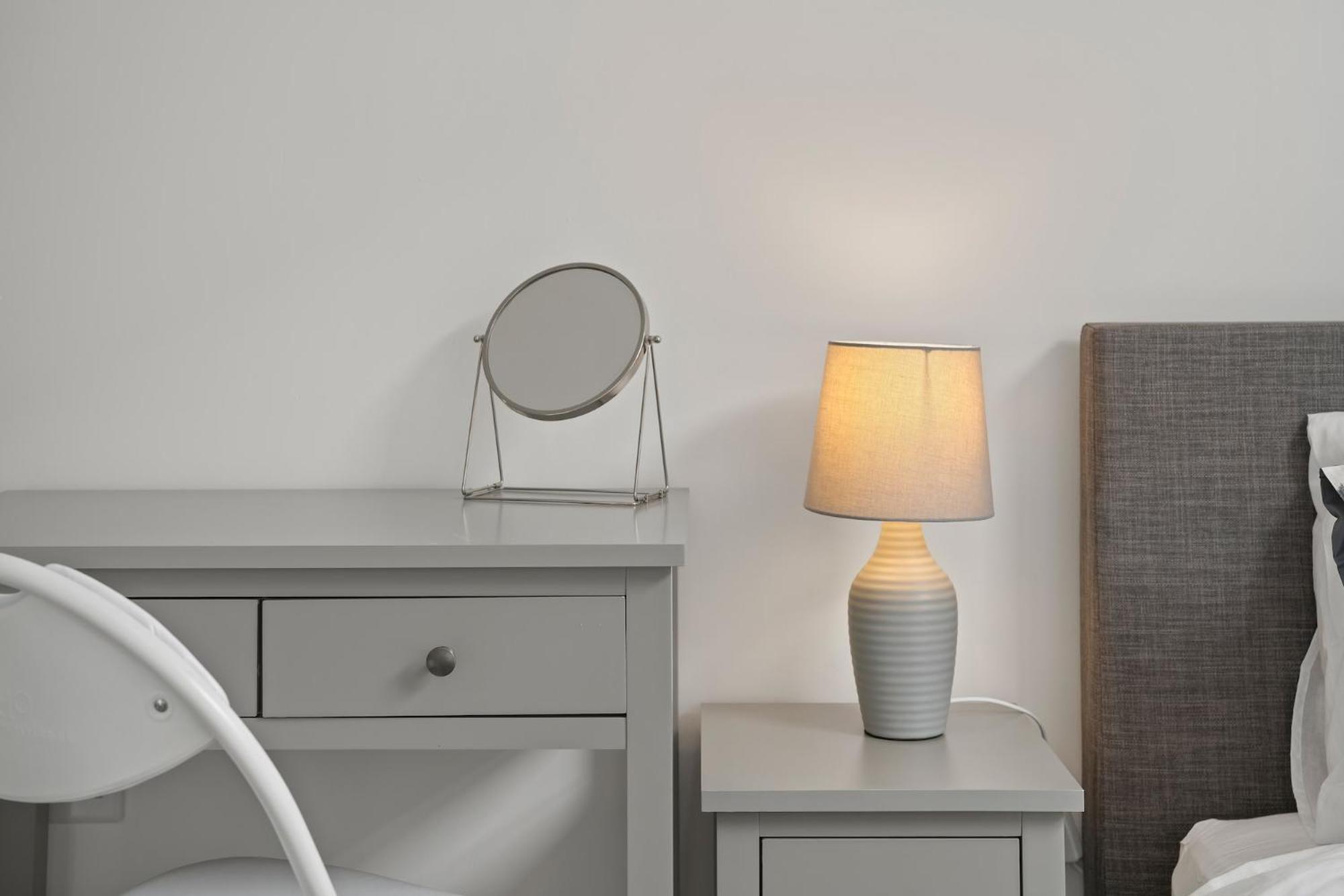 Modern Private Parking Apartamento Taunton